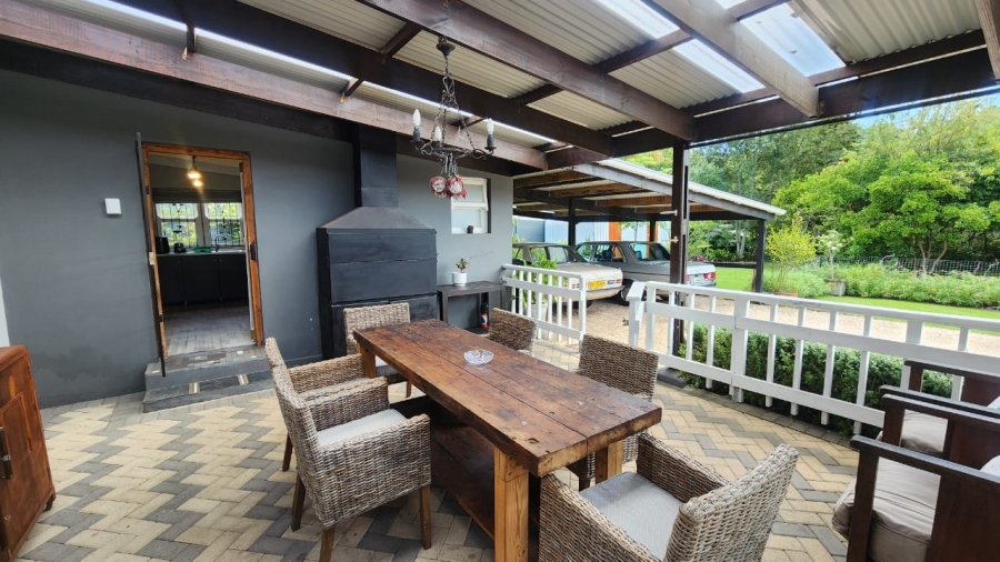 4 Bedroom Property for Sale in Bodorp Western Cape